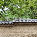 덕수궁, 돌담, 지붕, 가을, 바람소리, 사진,이미지,일러스트,캘리그라피 - Ntrom73작가 크라우드픽 - 저작권 걱정 없는 상업용 이미지