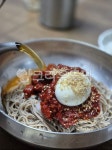 막국수, 비빔국수, 회냉면, 물냉면, 냉면, 사진,이미지,일러스트,캘리그라피 - 덧니작가작가 크라우드픽 - 저작권 걱정 없는 상업용 이미지