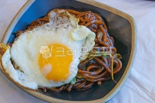 돌판짜장, 돌짜장, 짜장면, 음식, food, 사진,이미지,일러스트,캘리그라피 - 먹스타 킹콩작가 크라우드픽 - 저작권 걱정 없는 상업용 이미지