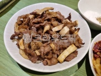 그릇, 양지오드레기, 대구, 생고기, 플레이팅, 사진,이미지,일러스트,캘리그라피 - sunflowers9작가 크라우드픽 - 저작권 걱정 없는 상업용... 