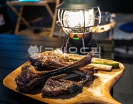 양갈비, bbq, 바베큐, 숯불구이, 랜턴, 사진,이미지,일러스트,캘리그라피 - 정꼬맹작가 크라우드픽 - 저작권 걱정 없는 상업용 이미지