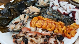 해산물, 전복, 해삼, 멍게, 문어, 사진,이미지,일러스트,캘리그라피 - phototo73작가 크라우드픽 - 저작권 걱정 없는 상업용 이미지