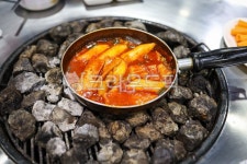떡볶이, 분식, 간식, 고추장요리, kfood, 사진,이미지,일러스트,캘리그라피 - 이빠이오빠작가 크라우드픽 - 저작권 걱정 없는 상업용 이미지