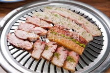 바베큐, 육류, 구이, 음식, food, 사진,이미지,일러스트,캘리그라피 - 2470mm작가 크라우드픽 - 저작권 걱정 없는 상업용 이미지