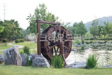 물레방아, 물레, 방아, 연못, 호수, 사진,이미지,일러스트,캘리그라피 - natsu u작가 크라우드픽 - 저작권 걱정 없는 상업용 이미지