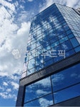 사무실건물, building, 건물, 하늘빌딩, 하늘, 사진,이미지,일러스트,캘리그라피 - 오늘eun작가 크라우드픽 - 저작권 걱정 없는 상업용 이미지