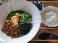 food, 음식, plate, 마제소바, 맛집, 사진,이미지,일러스트,캘리그라피 - 길위의사람작가 크라우드픽 - 저작권 걱정 없는 상업용 이미지