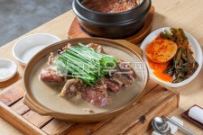 접시, food, 음식, 부추, 김치, 사진,이미지,일러스트,캘리그라피 - 미미스튜디오작가 크라우드픽 - 저작권 걱정 없는 상업용 이미지