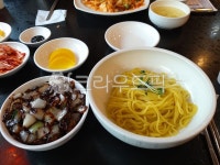 중식, 삼선간짜장, 간짜장, 짜장면, 자장면, 사진,이미지,일러스트,캘리그라피 - 즐거운작가 크라우드픽 - 저작권 걱정 없는 상업용 이미지