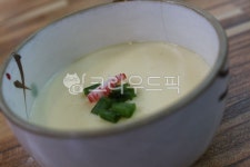 계란찜, 계란요리, 달걀요리, 찜요리, 간단요리, 사진,이미지,일러스트,캘리그라피 - 속초큰형님작가 크라우드픽 - 저작권 걱정 없는 상업용 이미지