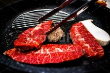 소고기, 고기, 맛있다, 한우, 명절외식, 사진,이미지,일러스트,캘리그라피 - 배재훈작가 크라우드픽 - 저작권 걱정 없는 상업용 이미지