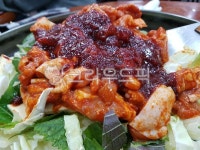 닭갈비, 닭, 철판요리, 철판, 닭요리, 사진,이미지,일러스트,캘리그라피 - ilang작가 크라우드픽 - 저작권 걱정 없는 상업용 이미지