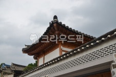 기와지붕, 처마, 하늘, 담벼락, 기와담장, 사진,이미지,일러스트,캘리그라피 - SHININGLIFE작가 크라우드픽 - 저작권 걱정 없는 상업용 이미지