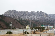 울산바위, 설악, 산, 미시령, 설산, 사진,이미지,일러스트,캘리그라피 - 공부도리작가 크라우드픽 - 저작권 걱정 없는 상업용 이미지