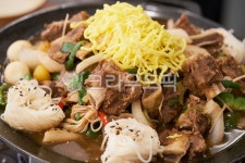 noodle, 국수, food, 갈비찜, 갈비, 사진,이미지,일러스트,캘리그라피 - neon0083작가 크라우드픽 - 저작권 걱정 없는 상업용 이미지