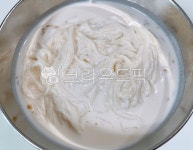 콩국수, 콩국물, 콩물, 국수, 면, 사진,이미지,일러스트,캘리그라피 - 먹방작가 크라우드픽 - 저작권 걱정 없는 상업용 이미지