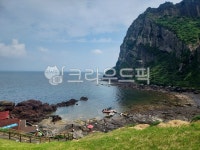 제주도, 성산일출봉, 서귀포, 바다, 넓은풍경, 사진,이미지,일러스트,캘리그라피 - 징이어스작가 크라우드픽 - 저작권 걱정 없는 상업용 이미지