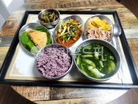 아침밥, 점심밥, 저녁밥, 홈쿡, 집밥, 사진,이미지,일러스트,캘리그라피 - 쿠낭작가 크라우드픽 - 저작권 걱정 없는 상업용 이미지