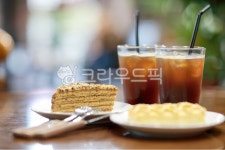brunch, 브런치, food, 음식, 브래드, 사진,이미지,일러스트,캘리그라피 - 봉산호랑이작가 크라우드픽 - 저작권 걱정 없는 상업용 이미지