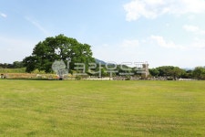 경주, 첨성대, 천문대, 문화유산, 잔디밭, 사진,이미지,일러스트,캘리그라피 - ON STOCK작가 크라우드픽 - 저작권 걱정 없는 상업용 이미지