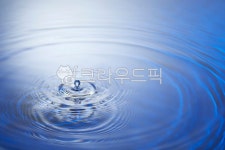 물, 푸른색, 물방울, 추상, 물결, 사진,이미지,일러스트,캘리그라피 - grujoon작가 크라우드픽 - 저작권 걱정 없는 상업용 이미지