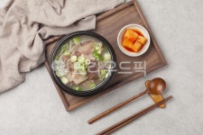 해장국, 한우, 소머리국밥, 소머리고기, 국, 사진,이미지,일러스트,캘리그라피 - 박프로 진Studio작가 크라우드픽 - 저작권 걱정 없는 상업용... 