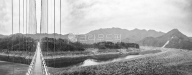 자연, 풍경, 출렁다리, 호수, 붕어섬, 사진,이미지,일러스트,캘리그라피 - 서은작가 크라우드픽 - 저작권 걱정 없는 상업용 이미지