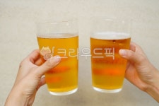 맥주, beer, cheers, 짠, 건배, 사진,이미지,일러스트,캘리그라피 - yosun0223작가 크라우드픽 - 저작권 걱정 없는 상업용 이미지