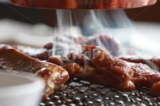 돼지갈비, 음식, 구이, 연기, 숯불갈비, 사진,이미지,일러스트,캘리그라피 - 라인작가 크라우드픽 - 저작권 걱정 없는 상업용 이미지