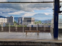 기차역, 창원중앙역, 벤치, 전경, 경치, 사진,이미지,일러스트,캘리그라피 - Ntaeokang작가 크라우드픽 - 저작권 걱정 없는 상업용 이미지