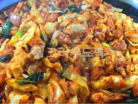 닭갈비철판볶음, 닭, 닭요리, 닭볶음, 볶음요리, 사진,이미지,일러스트,캘리그라피 - 먹방작가 크라우드픽 - 저작권 걱정 없는 상업용 이미지