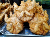 통닭, 치킨, 닭튀김, food, 음식, 사진,이미지,일러스트,캘리그라피 - 신정작가 크라우드픽 - 저작권 걱정 없는 상업용 이미지