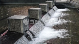 water, 물, outdoors, 옥외, 구조물, 사진,이미지,일러스트,캘리그라피 - HandlerOne작가 크라우드픽 - 저작권 걱정 없는 상업용 이미지