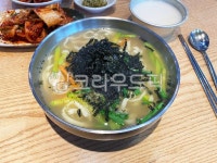 칼국수, 손칼국수, 겉절이, 김치, 막걸리, 사진,이미지,일러스트,캘리그라피 - 나비처럼작가 크라우드픽 - 저작권 걱정 없는 상업용 이미지