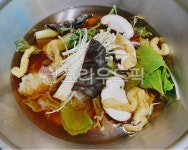 샤브샤브, 칼국수재료, 야채, 채소, 버섯, 사진,이미지,일러스트,캘리그라피 - 먹방작가 크라우드픽 - 저작권 걱정 없는 상업용 이미지