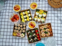 소풍, 피크닉, 브런치, 식사, 도시락, 사진,이미지,일러스트,캘리그라피 - 효땡작가 크라우드픽 - 저작권 걱정 없는 상업용 이미지