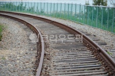 철길, railway, 기찻길, rail, 레일, 사진,이미지,일러스트,캘리그라피 - nthbutpic작가 크라우드픽 - 저작권 걱정 없는 상업용 이미지