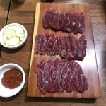 육사시미, 마늘, 쌈장, 고기, 마블링, 사진,이미지,일러스트,캘리그라피 - 셰작가 크라우드픽 - 저작권 걱정 없는 상업용 이미지