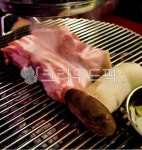 meat, 고기, food, 음식, 삼겹살, 사진,이미지,일러스트,캘리그라피 - Niamwinmir작가 크라우드픽 - 저작권 걱정 없는 상업용 이미지