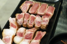 음식, food, kfood, 요리, 플레이팅, 사진,이미지,일러스트,캘리그라피 - Fresh Eggs작가 크라우드픽 - 저작권 걱정 없는 상업용 이미지