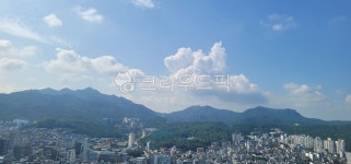 관악산, 봉천동, 행운동, 인헌동, 관악산정상, 사진,이미지,일러스트,캘리그라피 - Nroober1212작가 크라우드픽 - 저작권 걱정 없는 상업용... 