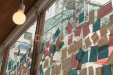 전등, 포스트잇, 카페, 인테리어, 실내, 사진,이미지,일러스트,캘리그라피 - photoofyusoo작가 크라우드픽 - 저작권 걱정 없는 상업용 이미지