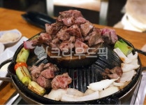 양고기, 양갈비, 숯불구이, 고기구이, 스테이크, 사진,이미지,일러스트,캘리그라피 - LEK작가 크라우드픽 - 저작권 걱정 없는 상업용 이미지