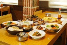 보리밥정식, 보리밥, 고등어구이, 한정식, 한식, 사진,이미지,일러스트,캘리그라피 - 맛있는 사진작가 크라우드픽 - 저작권 걱정 없는 상업용 이미지