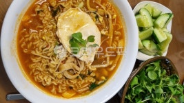 콩나물라면, 해장라면, food, 음식, 식사, 사진,이미지,일러스트,캘리그라피 - 지지맘작가 크라우드픽 - 저작권 걱정 없는 상업용 이미지