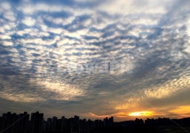 노을, 구름, 하늘, 층운, 해, 사진,이미지,일러스트,캘리그라피 - Ndonggun0425작가 크라우드픽 - 저작권 걱정 없는 상업용 이미지