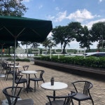 야외테이블, 카페, 강가, 커피, 여유로운, 사진,이미지,일러스트,캘리그라피 - Njieunyyyy작가 크라우드픽 - 저작권 걱정 없는 상업용 이미지