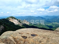 등산, 뷰, 산, 정상, 등산뷰, 사진,이미지,일러스트,캘리그라피 - Ncc118104작가 크라우드픽 - 저작권 걱정 없는 상업용 이미지