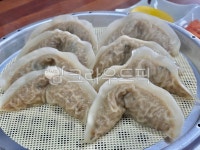 만두, 갈비만두, food, 음식, 만두한판, 사진,이미지,일러스트,캘리그라피 - Nkikiri2021작가 크라우드픽 - 저작권 걱정 없는 상업용 이미지