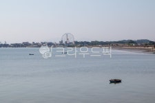 삽교천, 삽교공원, 아침바다, 선박, 관람차, 사진,이미지,일러스트,캘리그라피 - 토아스작가 크라우드픽 - 저작권 걱정 없는 상업용 이미지